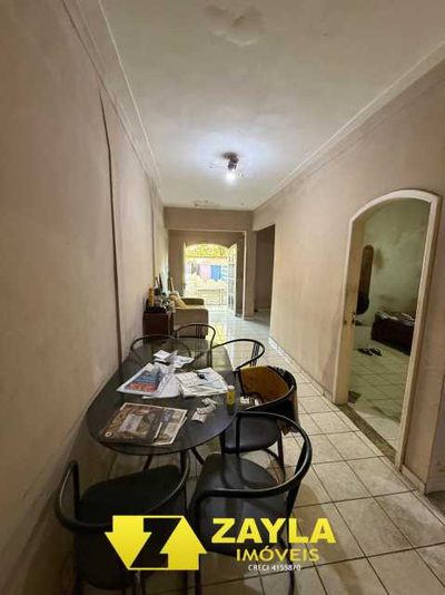Casa, 3 quartos, 180 m² - Foto 2