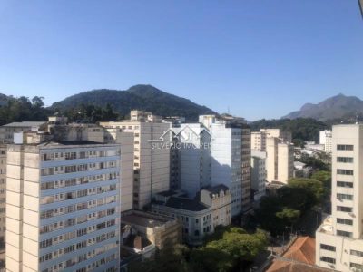Apartamento, 3 quartos, 185 m² - Foto 1