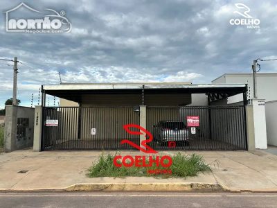 Casa, 3 quartos, 60 m² - Foto 1