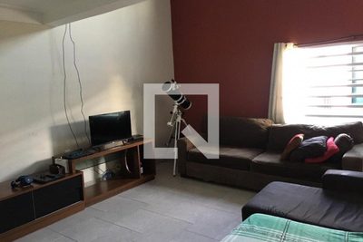 Casa, 3 quartos, 234 m² - Foto 2