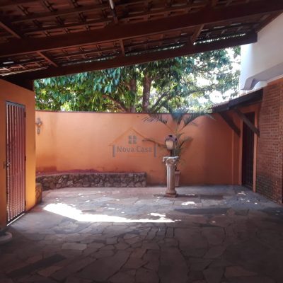 Casa, 4 quartos, 303 m² - Foto 1