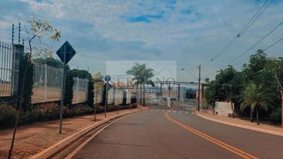 Loteamento e Condomínio, 576 m² - Foto 3