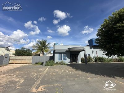 Casa, 3 quartos, 961 m² - Foto 1