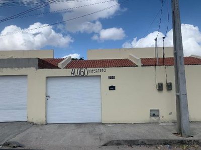 Casa, 2 quartos, 692 m² - Foto 1