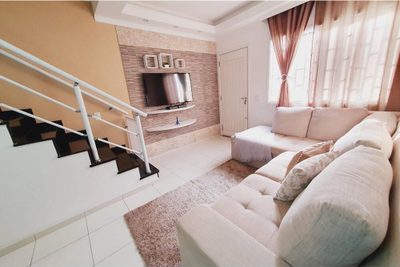 Casa, 2 quartos, 72 m² - Foto 1