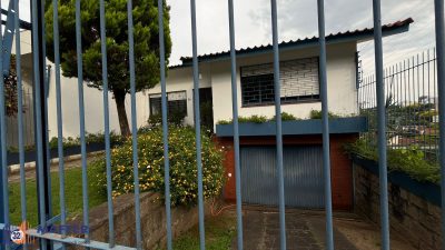 Casa, 3 quartos, 309 m² - Foto 1