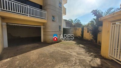 Casa, 5 quartos, 327 m² - Foto 3