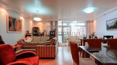Apartamento, 3 quartos, 200 m² - Foto 1