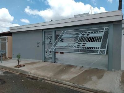 Casa, 3 quartos, 250 m² - Foto 1