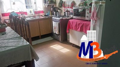 Casa, 5 quartos, 216 m² - Foto 1