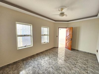 Casa, 3 quartos, 190 m² - Foto 3