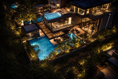 Casa, 7 quartos, 819 m² - Foto 1