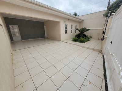 Casa, 4 quartos, 210 m² - Foto 2