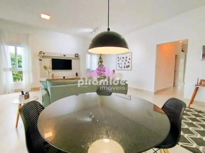 Casa, 3 quartos, 236 m² - Foto 2