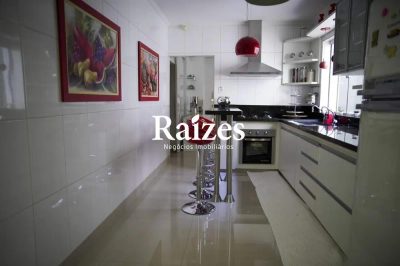 Casa, 3 quartos, 250 m² - Foto 3