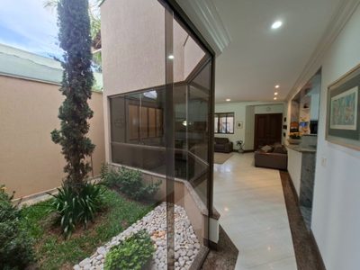 Casa, 4 quartos, 226 m² - Foto 4