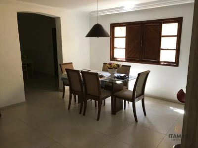 Casa, 3 quartos, 292 m² - Foto 2