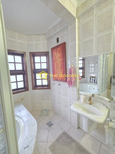 Sobrado, 3 quartos, 328 m² - Foto 3