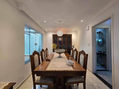 Sobrado, 4 quartos, 216 m² - Foto 4