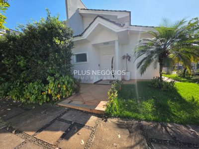 Casa, 3 quartos, 223 m² - Foto 2