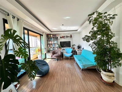 Apartamento, 3 quartos, 131 m² - Foto 1