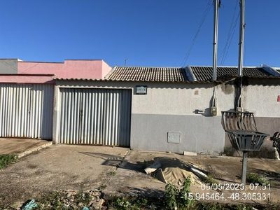 Casa, 2 quartos, 180 m² - Foto 1