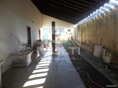 Casa, 3 quartos, 250 m² - Foto 2