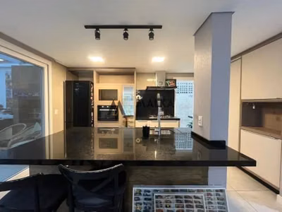 Casa, 3 quartos, 230 m² - Foto 1