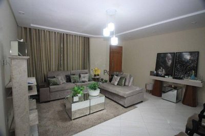 Sobrado, 3 quartos, 171 m² - Foto 1