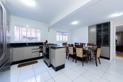 Casa, 3 quartos, 137 m² - Foto 1