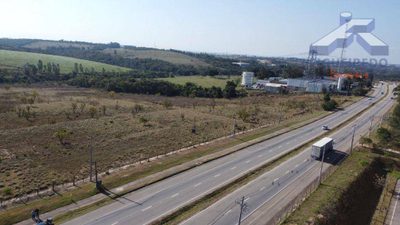 Terreno, 42 hectares - Foto 1