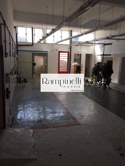 Sala-Conjunto, 700 m² - Foto 1