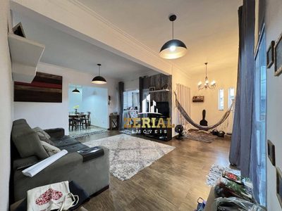 Sobrado, 3 quartos, 207 m² - Foto 2