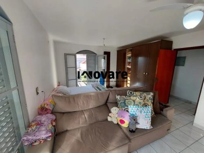 Casa, 2 quartos, 136 m² - Foto 1