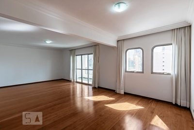 Apartamento, 4 quartos, 196 m² - Foto 2
