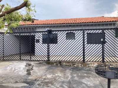 Casa, 3 quartos, 100 m² - Foto 1