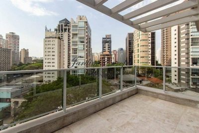 Apartamento, 3 quartos, 302 m² - Foto 1