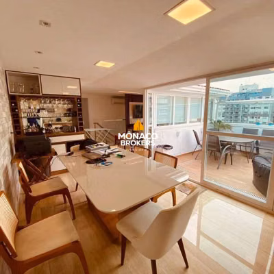 Cobertura, 3 quartos, 196 m² - Foto 2