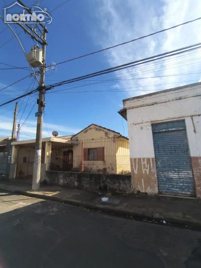 Casa, 1 quarto, 240 m² - Foto 3
