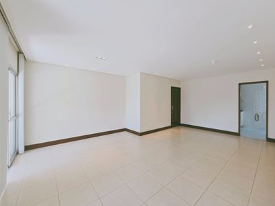 Apartamento, 3 quartos, 108 m² - Foto 2