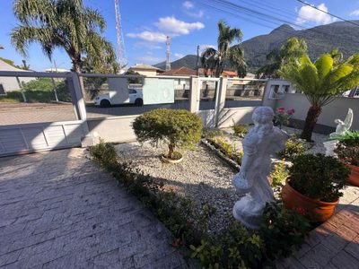 Casa, 4 quartos, 257 m² - Foto 2