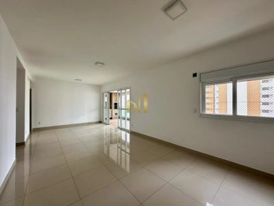 Apartamento, 3 quartos, 142 m² - Foto 2