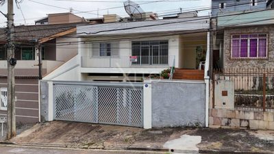 Casa, 3 quartos, 179 m² - Foto 1
