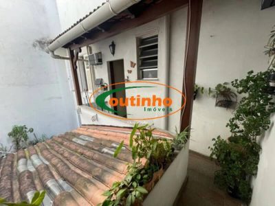 Casa, 5 quartos, 300 m² - Foto 1
