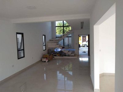 Sobrado, 3 quartos, 212 m² - Foto 3