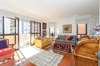 Apartamento, 3 quartos, 156 m² - Foto 1