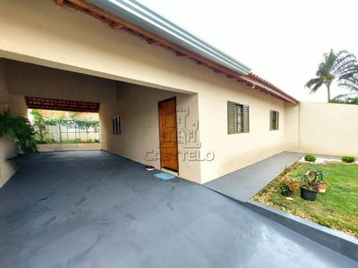 Casa, 3 quartos, 102 m² - Foto 1