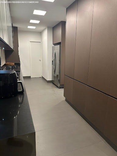 Apartamento, 3 quartos, 214 m² - Foto 2