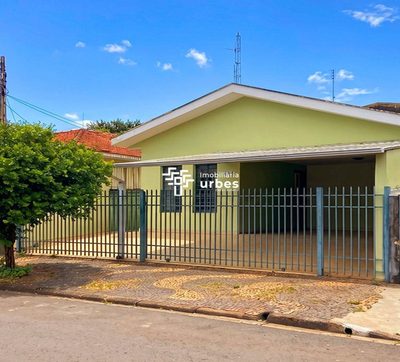 Casa, 3 quartos, 190 m² - Foto 1