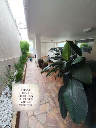 Casa, 5 quartos, 236 m² - Foto 1